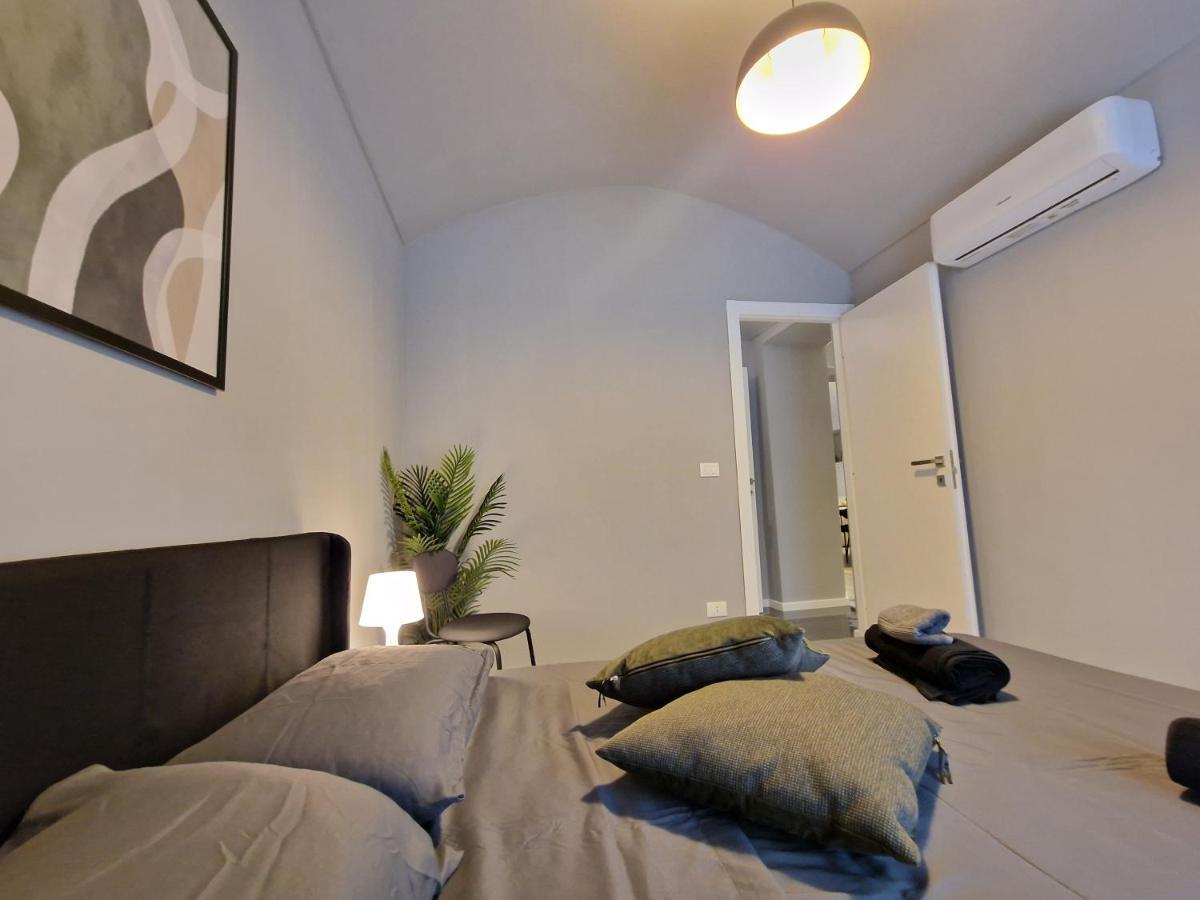 Casa Bonsai Apartment Turin Bagian luar foto